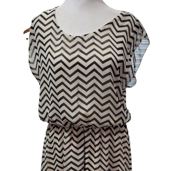 Tacera Chevron Mini Dress PM Petite Blouson Elastic Waist Beachy Boho Vacation - Picture 3 of 8